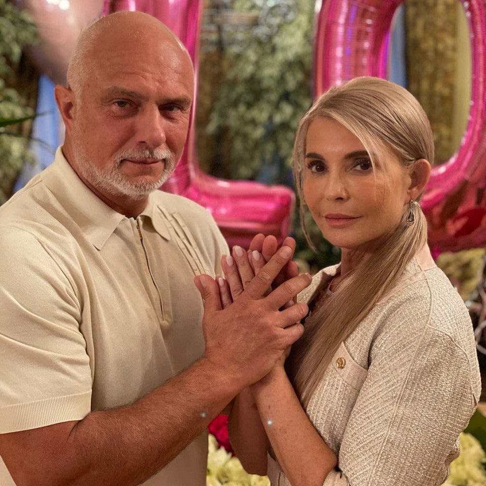 Grandsons Adam and Eve are abroad, wedding at 19, son-in-law is almost the same age. What Yulia Tymoshenko's family looks like photo 3